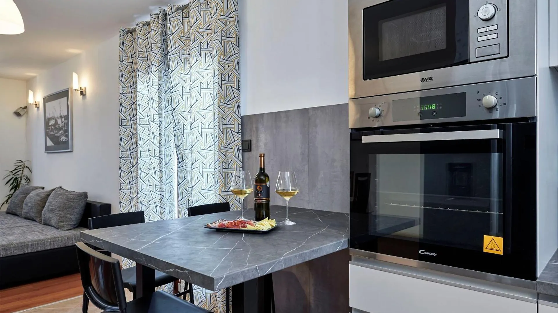Schoenes Ferienhaus Emma Burići Dom wakacyjny